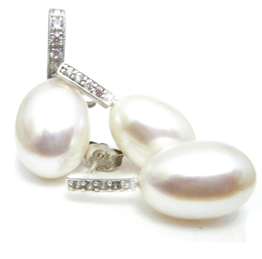 White AAA Pearl Enhancer and Earrings Set